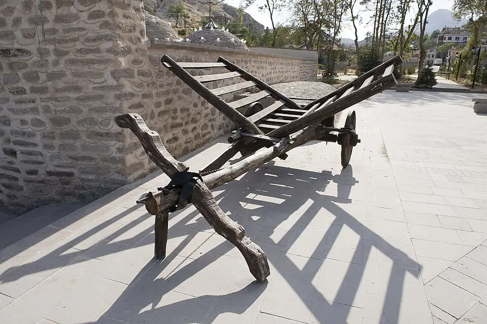 Sille'de sergilenen geleneksel öküz arabası